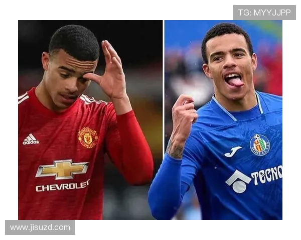 全球最受瞩目的足球明星夫妇揭秘他们的爱情与事业传奇