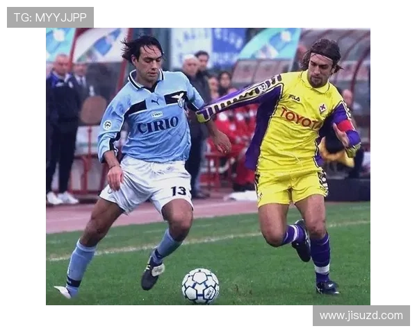 全球最顶尖的足球明星踢球技艺大揭秘与传奇时刻回顾 全球最顶尖的足球明星踢球技艺大揭秘与传奇时刻回顾