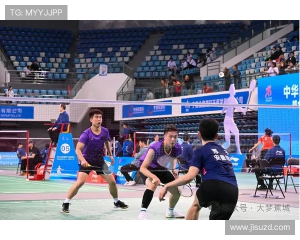 全运会精彩回顾成都羽毛球队展现卓越团队协作精神