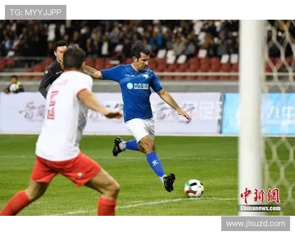 足球明星排名揭晓谁是当今足坛的顶尖球员和传奇人物 足球明星排名揭晓谁是当今足坛的顶尖球员和传奇人物