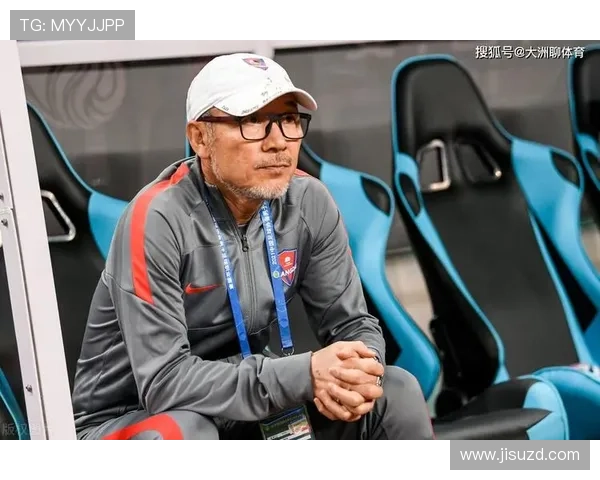 重庆乒乓球队灵活性引发热议球员表现与战术调整成焦点讨论 重庆乒乓球队灵活性引发热议球员表现与战术调整成焦点讨论